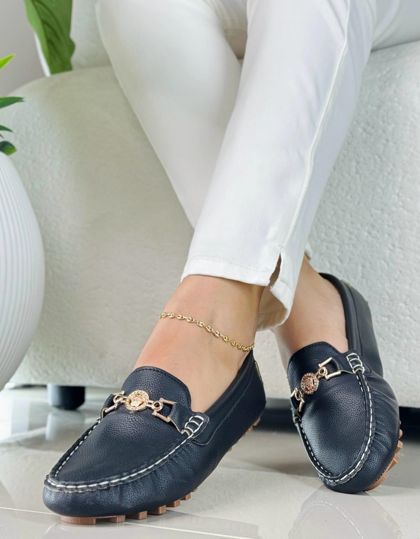 2028-Mocasin dama